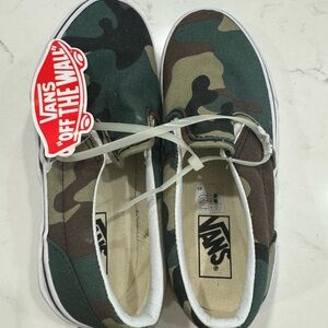 Vans camouflage size 2 youth